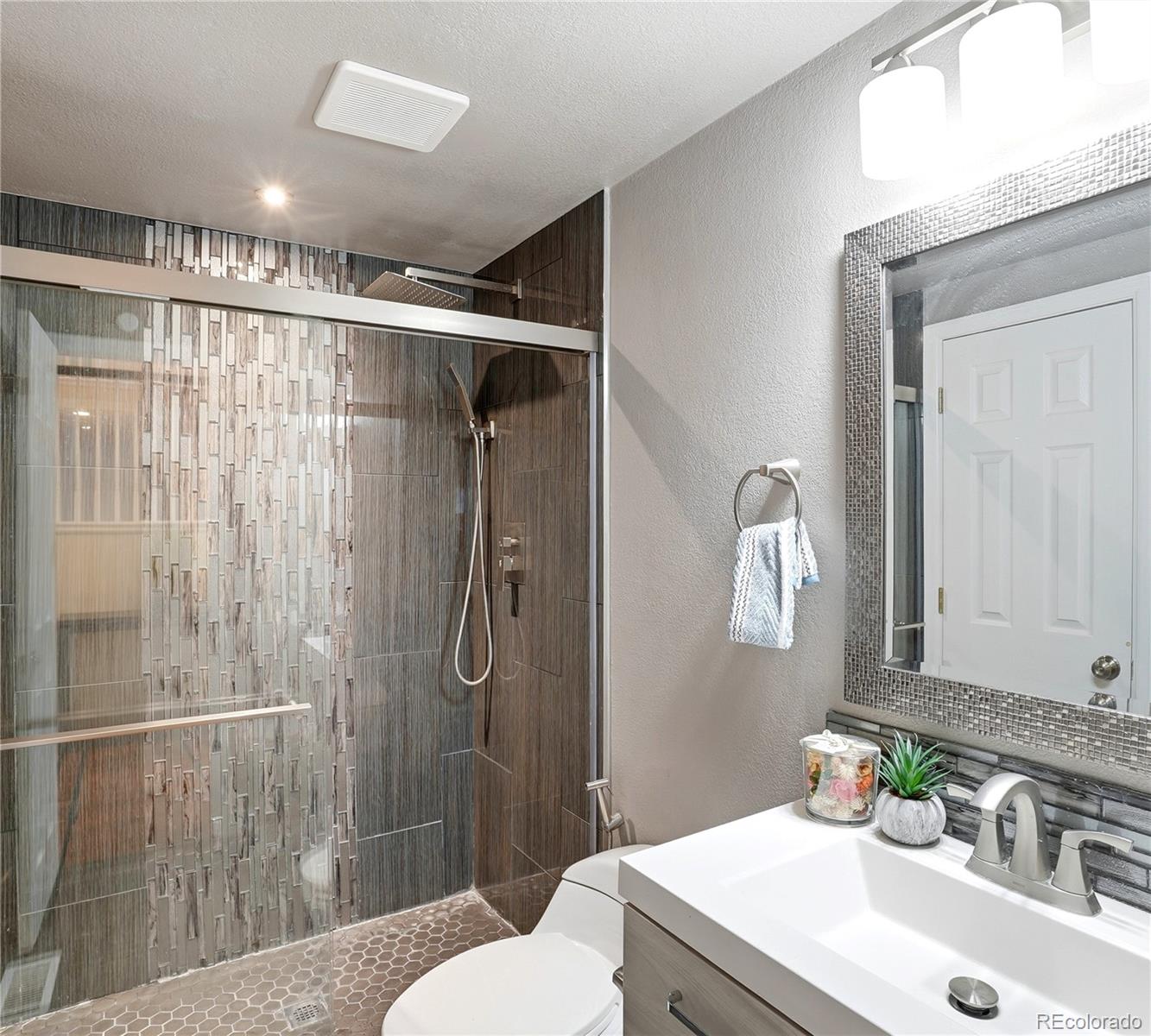 MLS Image #9 for 22684 e ida circle,aurora, Colorado
