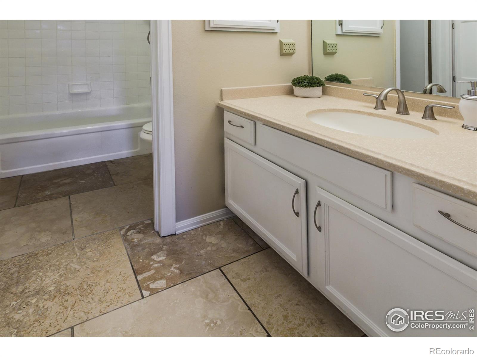 MLS Image #16 for 3518  tradition drive,fort collins, Colorado