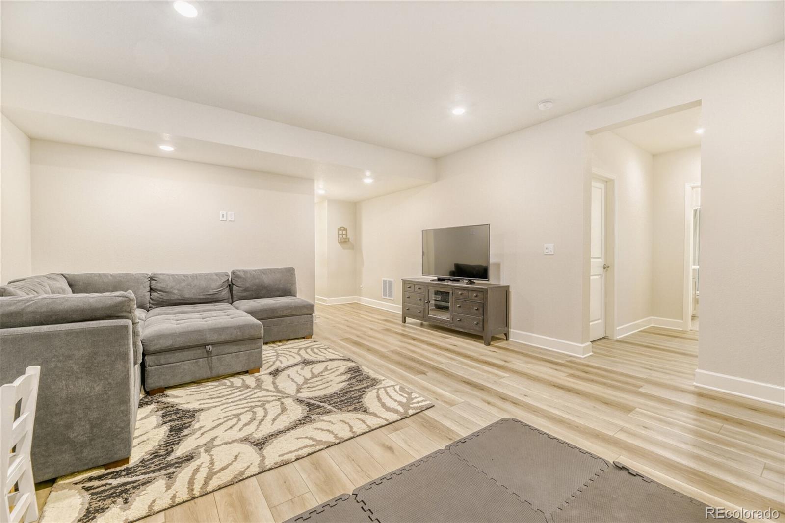 MLS Image #21 for 1526  golden sill drive,castle pines, Colorado