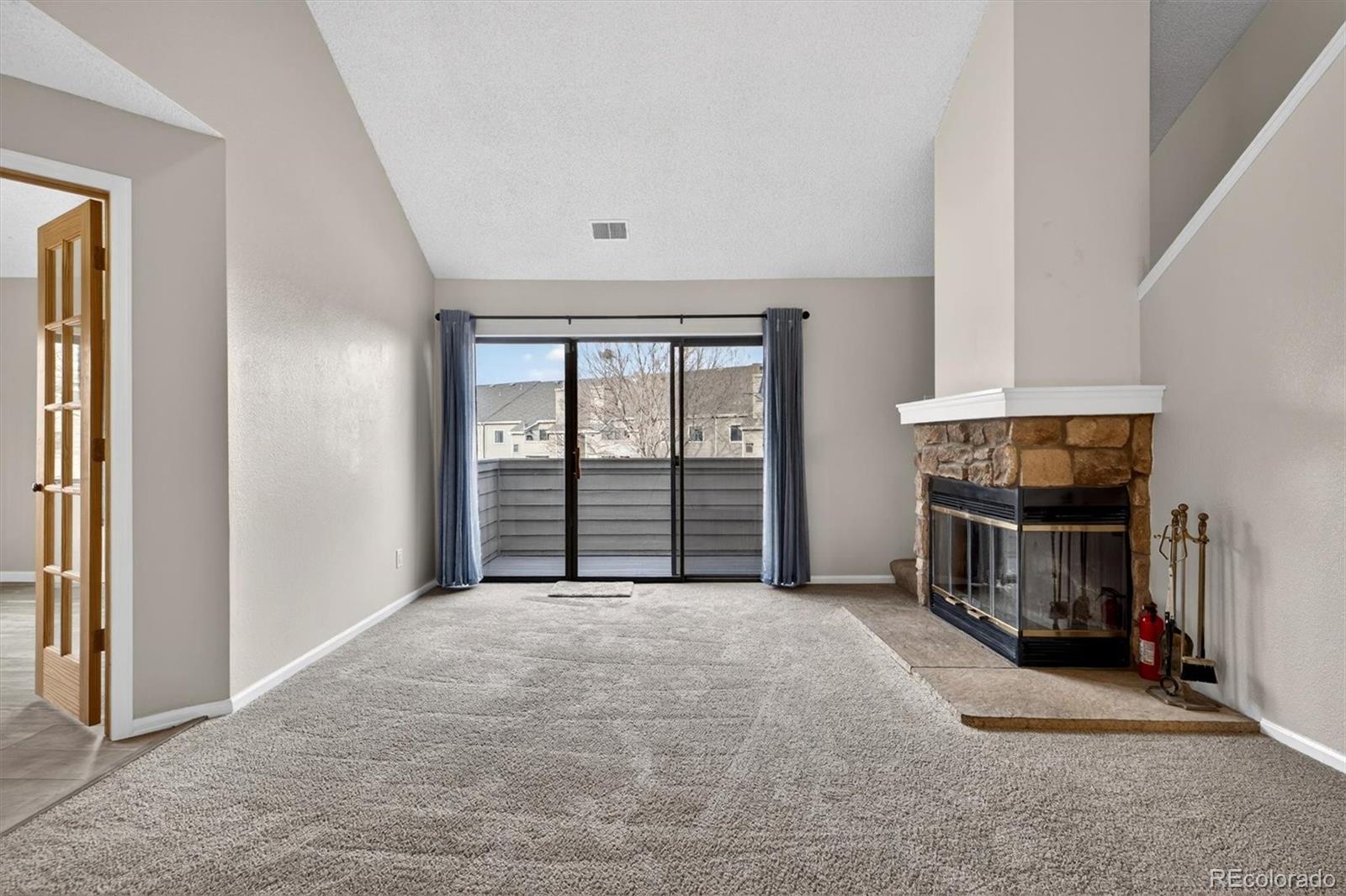 MLS Image #11 for 3600 s pierce street,denver, Colorado