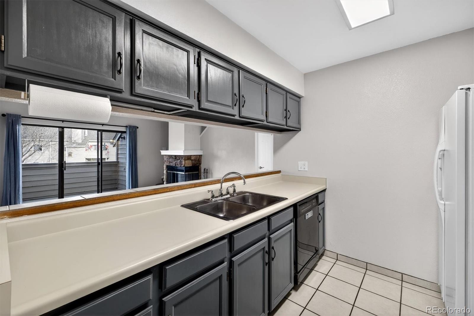 MLS Image #16 for 3600 s pierce street,denver, Colorado