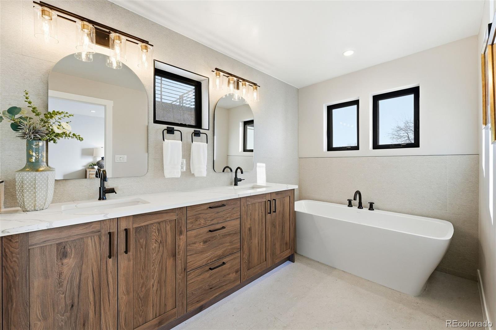 MLS Image #18 for 2186 s sherman street,denver, Colorado