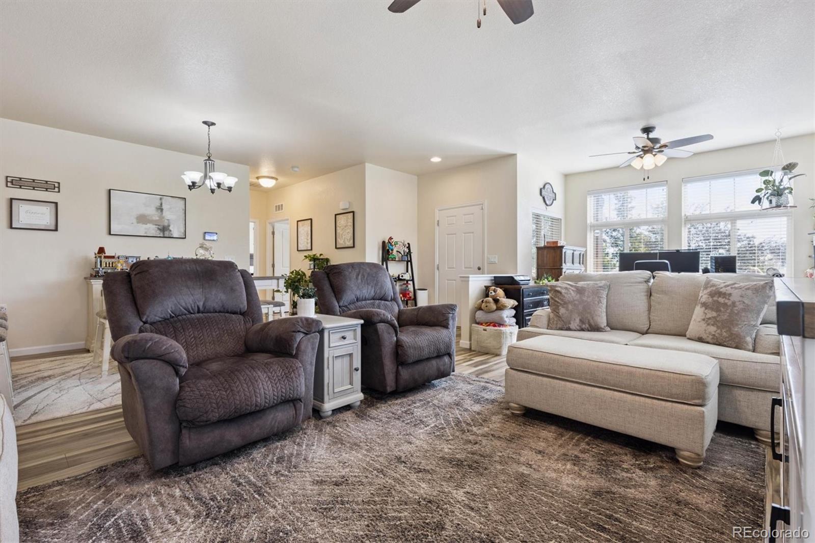 MLS Image #3 for 2029 s flanders way c,aurora, Colorado