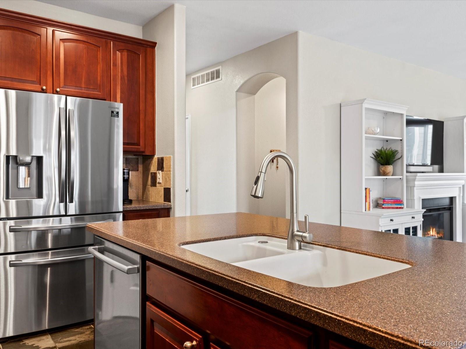 MLS Image #12 for 13249  lost lake way,broomfield, Colorado