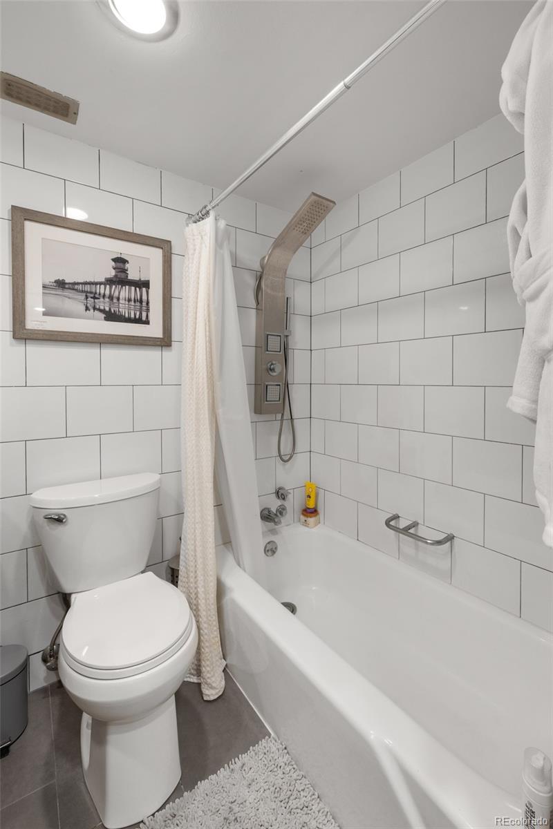 MLS Image #17 for 790 n washington street 1203,denver, Colorado