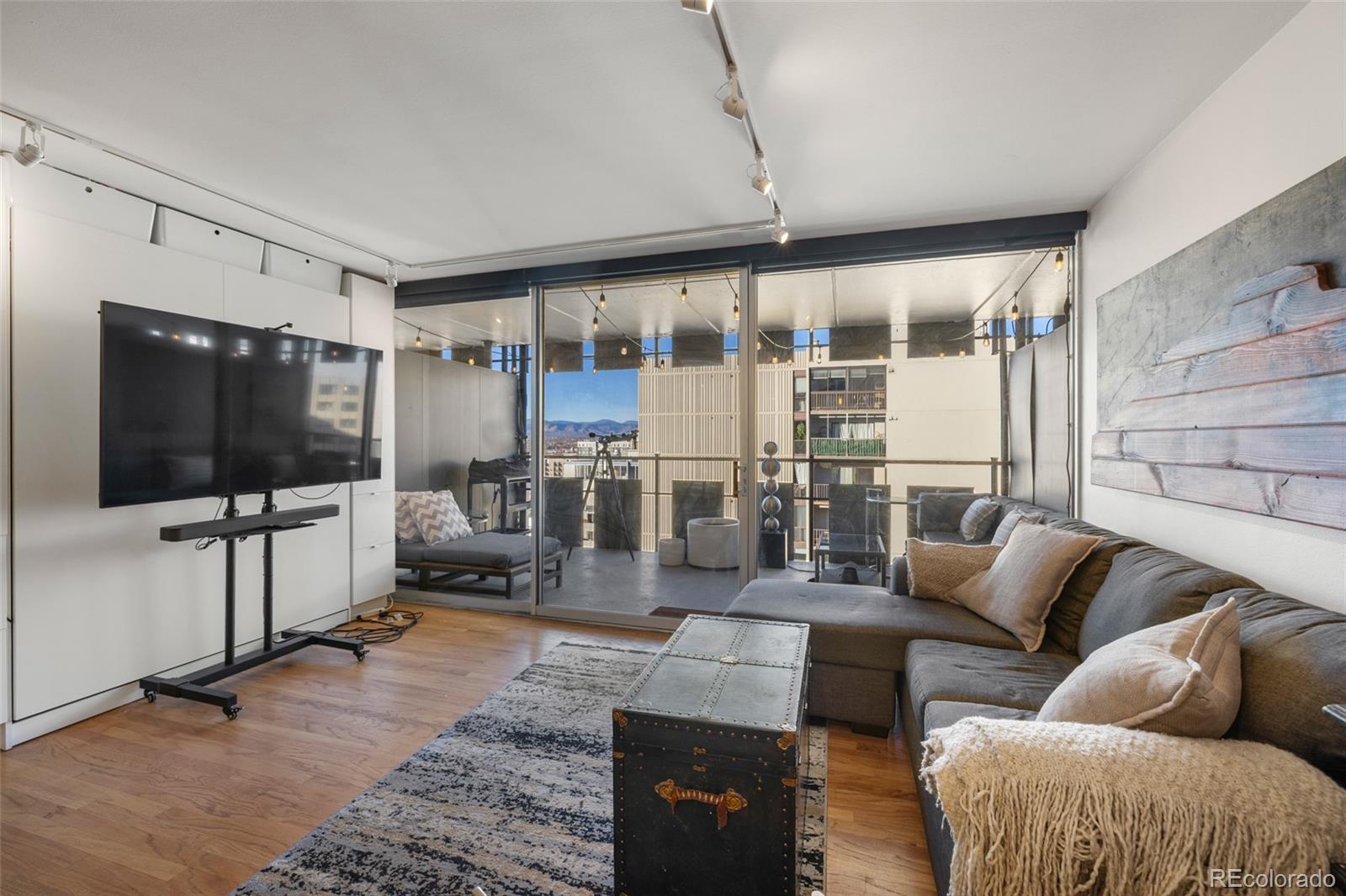 MLS Image #6 for 790 n washington street 1203,denver, Colorado