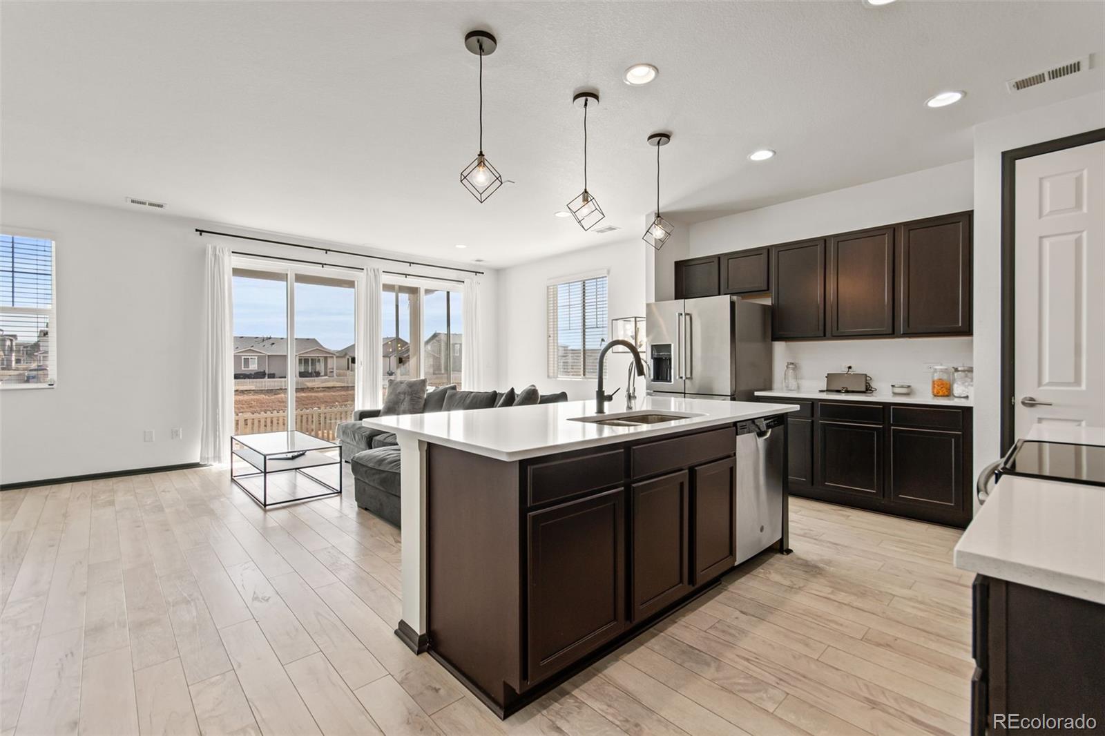 MLS Image #11 for 10476  akron street,commerce city, Colorado