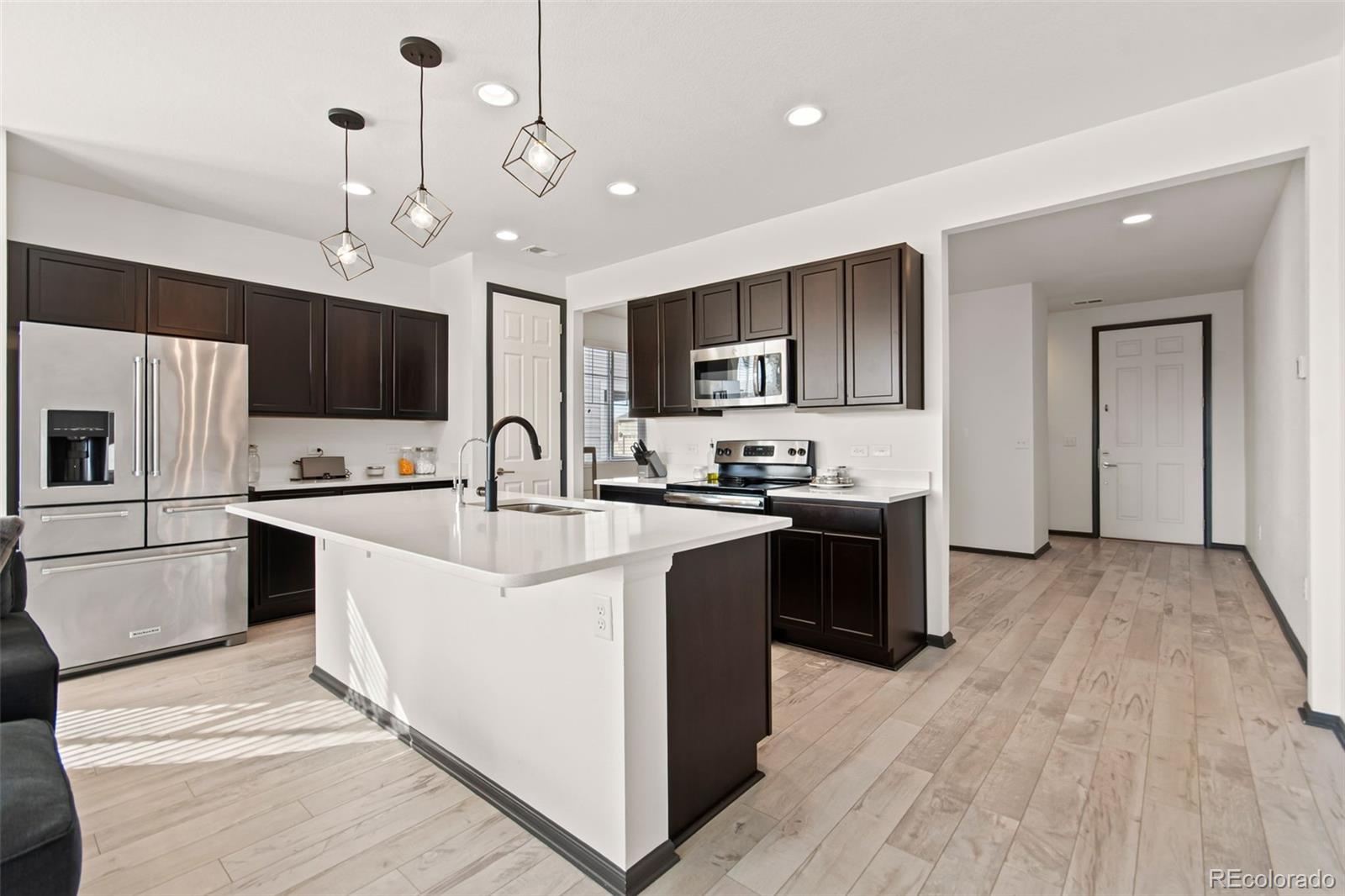 MLS Image #12 for 10476  akron street,commerce city, Colorado