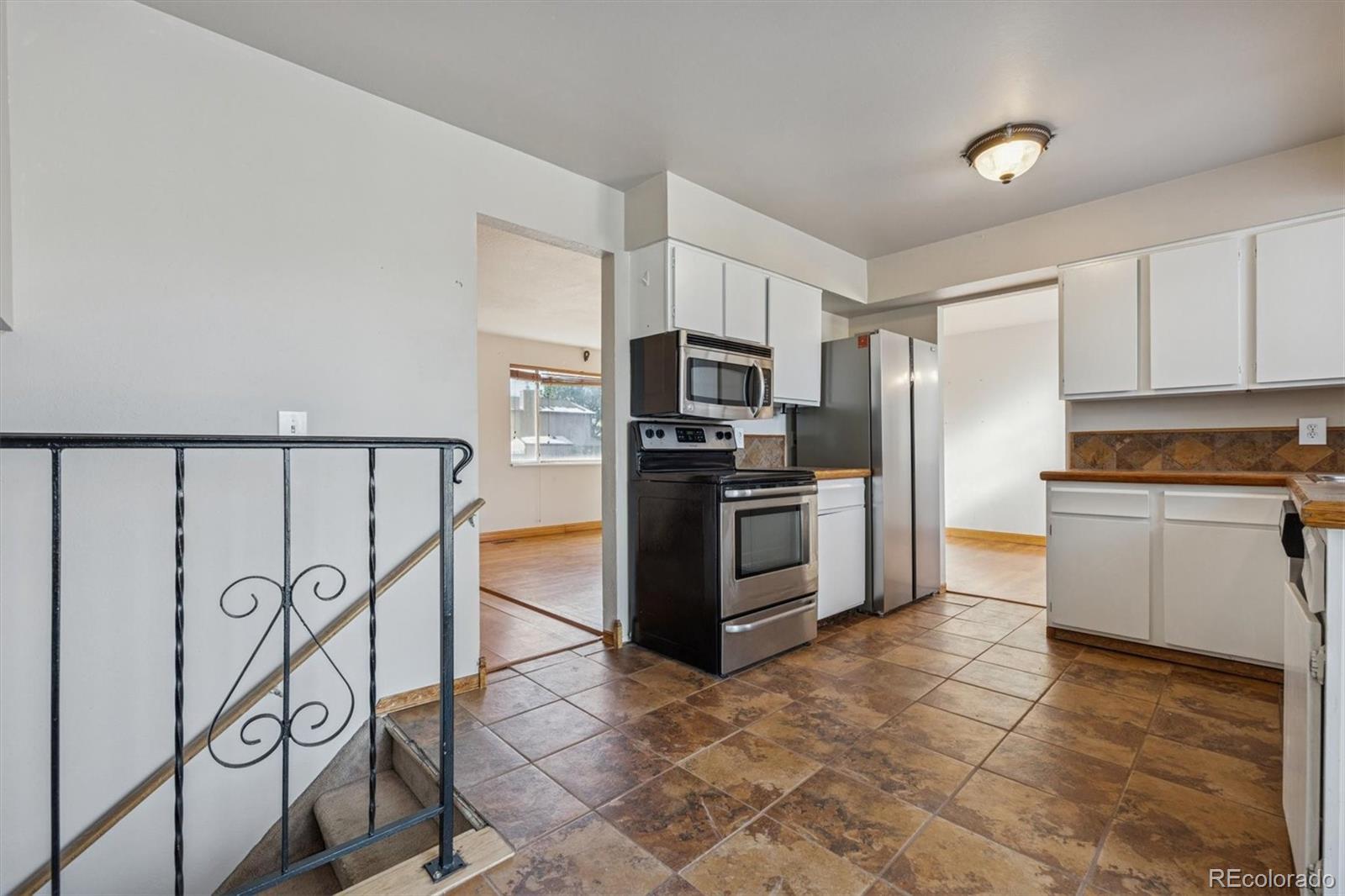 MLS Image #11 for 9299 w weaver drive,littleton, Colorado