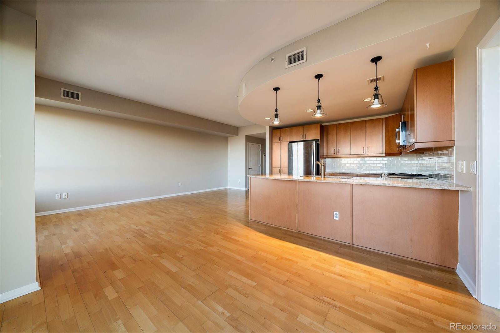 MLS Image #14 for 2990 e 17th avenue,denver, Colorado