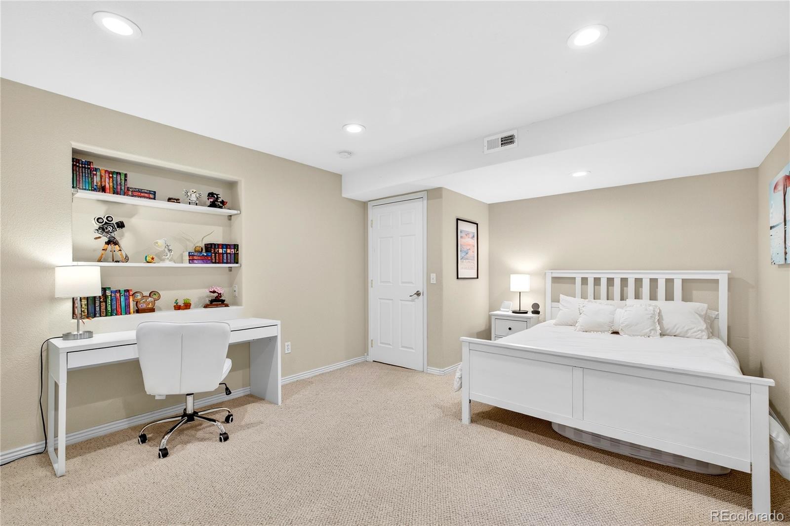 MLS Image #35 for 8371  snaffle bit court,littleton, Colorado