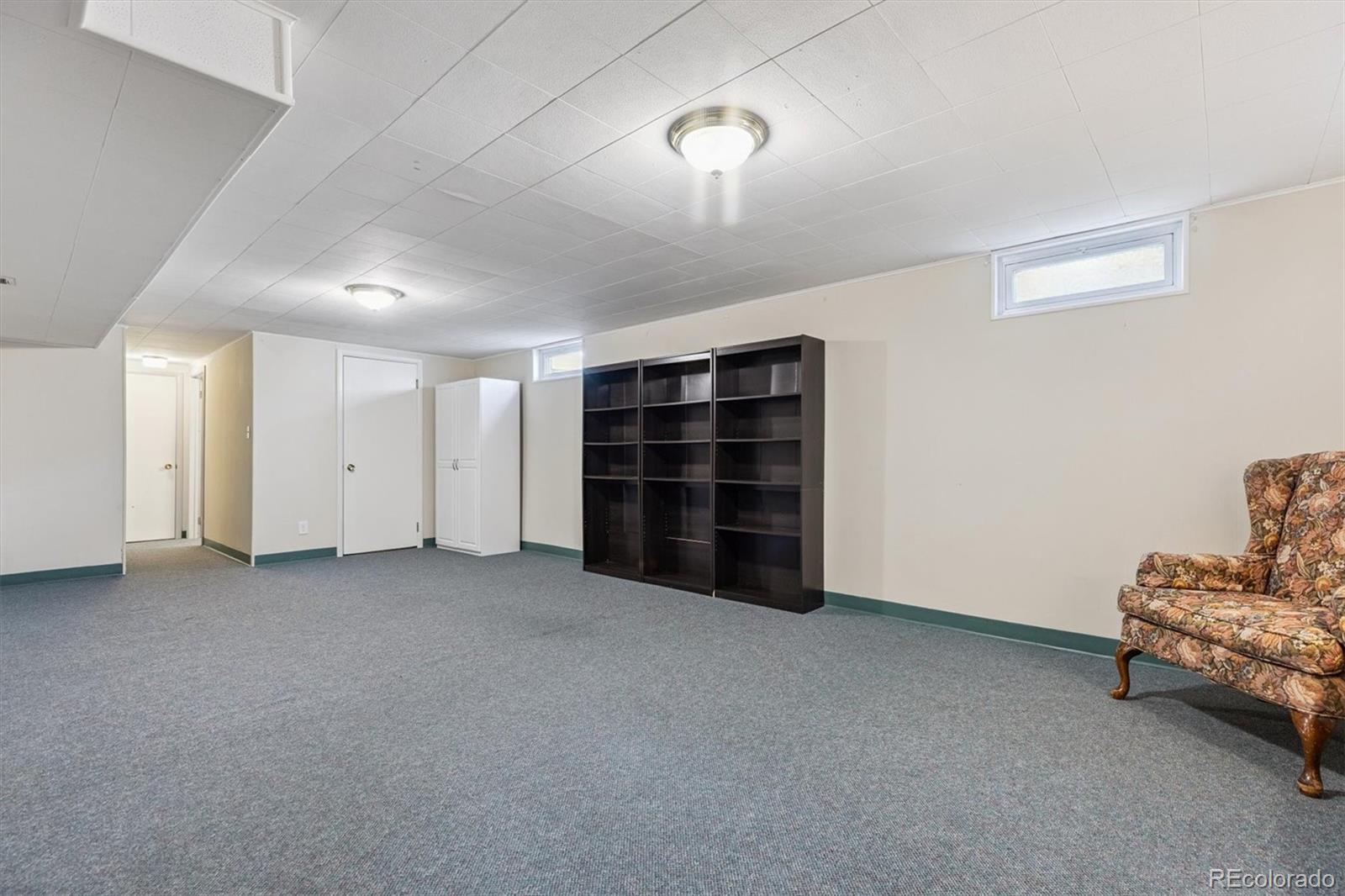 MLS Image #21 for 3031 s university boulevard,denver, Colorado