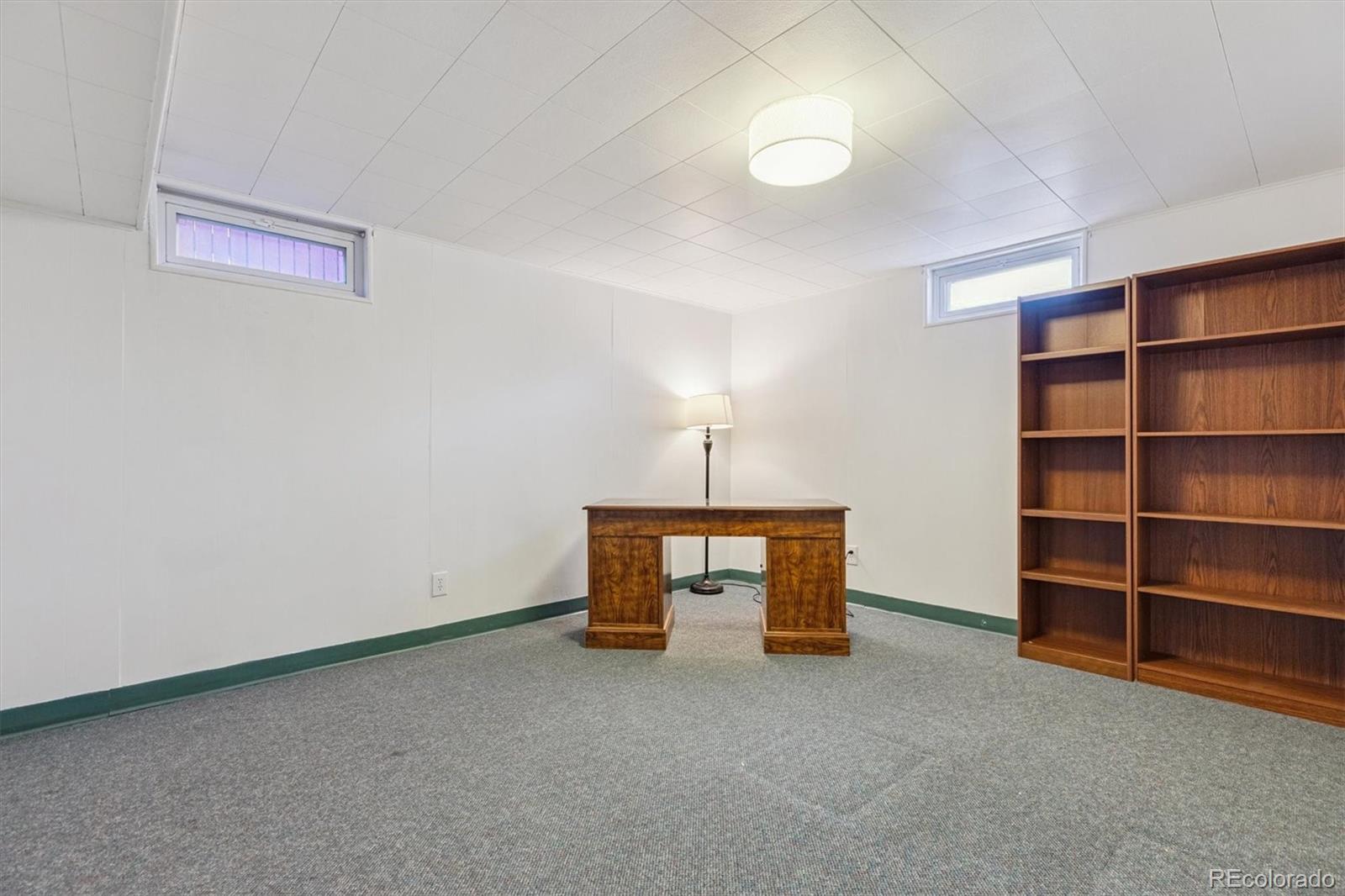MLS Image #23 for 3031 s university boulevard,denver, Colorado