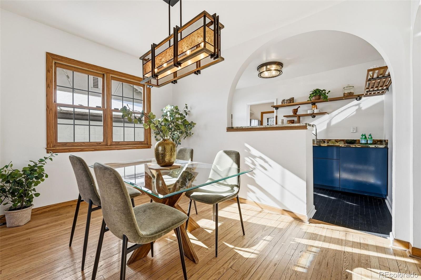 MLS Image #11 for 567  harrison street,denver, Colorado