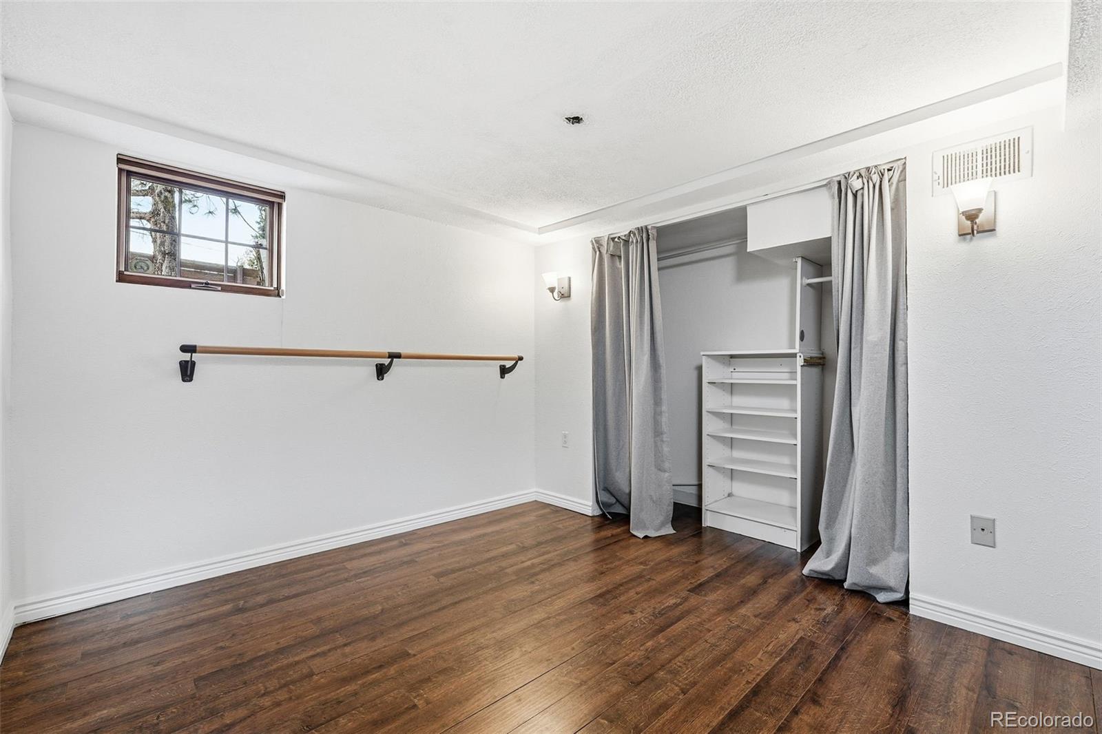 MLS Image #14 for 567  harrison street,denver, Colorado