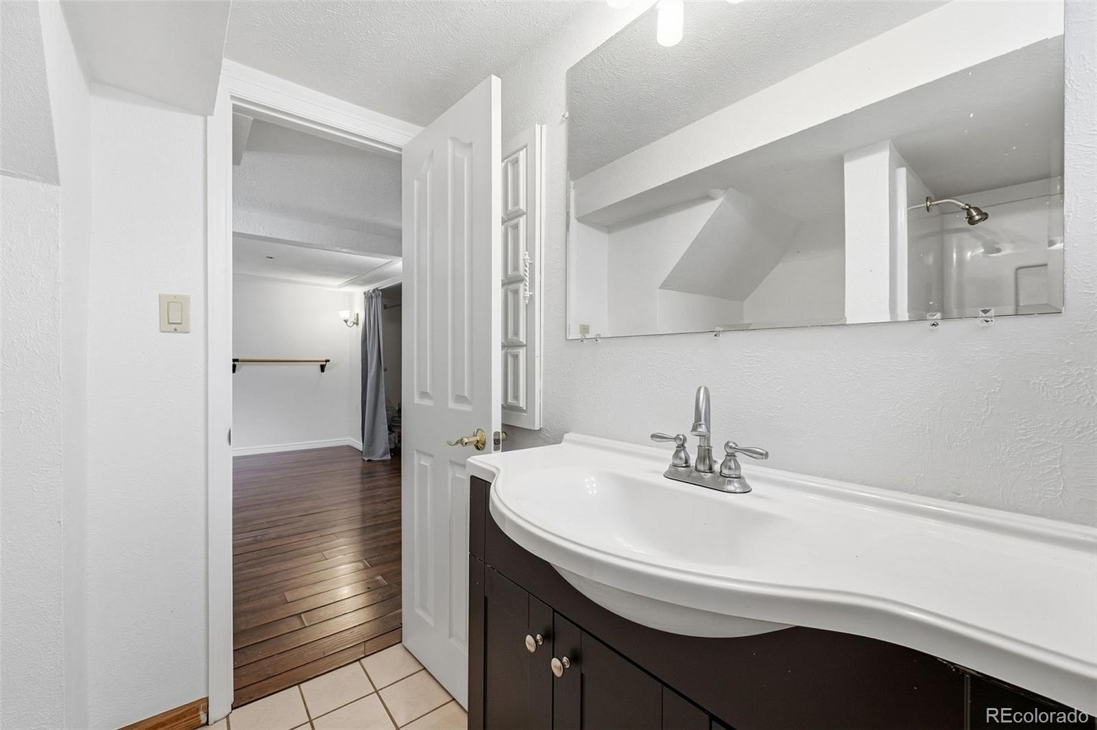 MLS Image #16 for 567  harrison street,denver, Colorado
