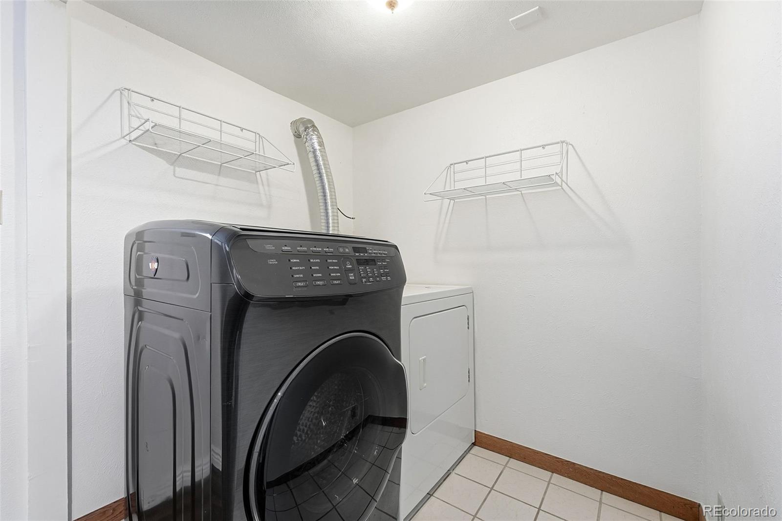 MLS Image #20 for 567  harrison street,denver, Colorado