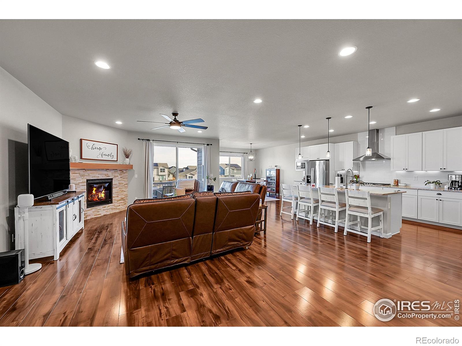 MLS Image #4 for 810  willow oak street,brighton, Colorado