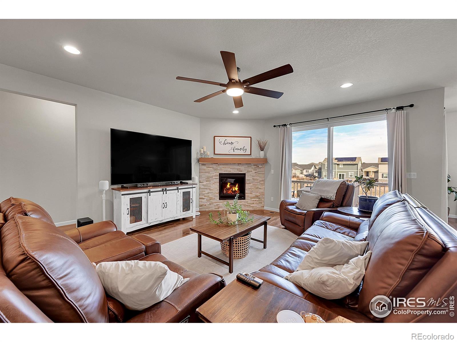 MLS Image #5 for 810  willow oak street,brighton, Colorado