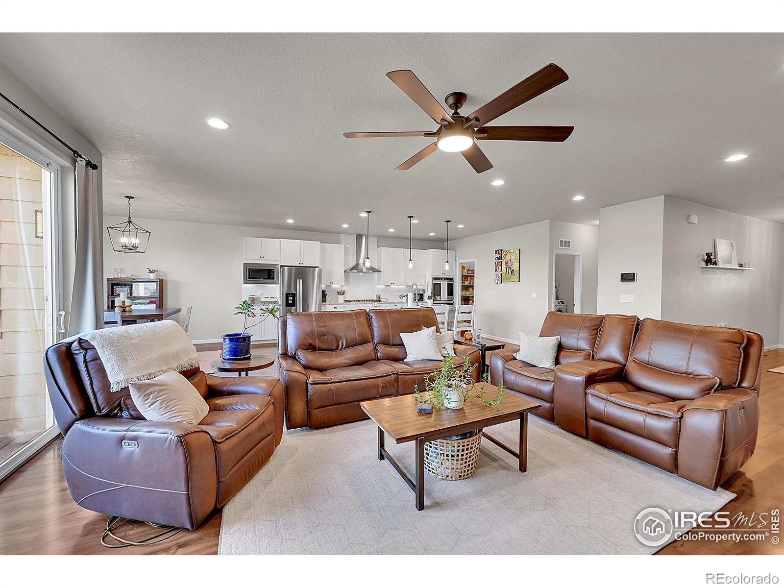 MLS Image #6 for 810  willow oak street,brighton, Colorado