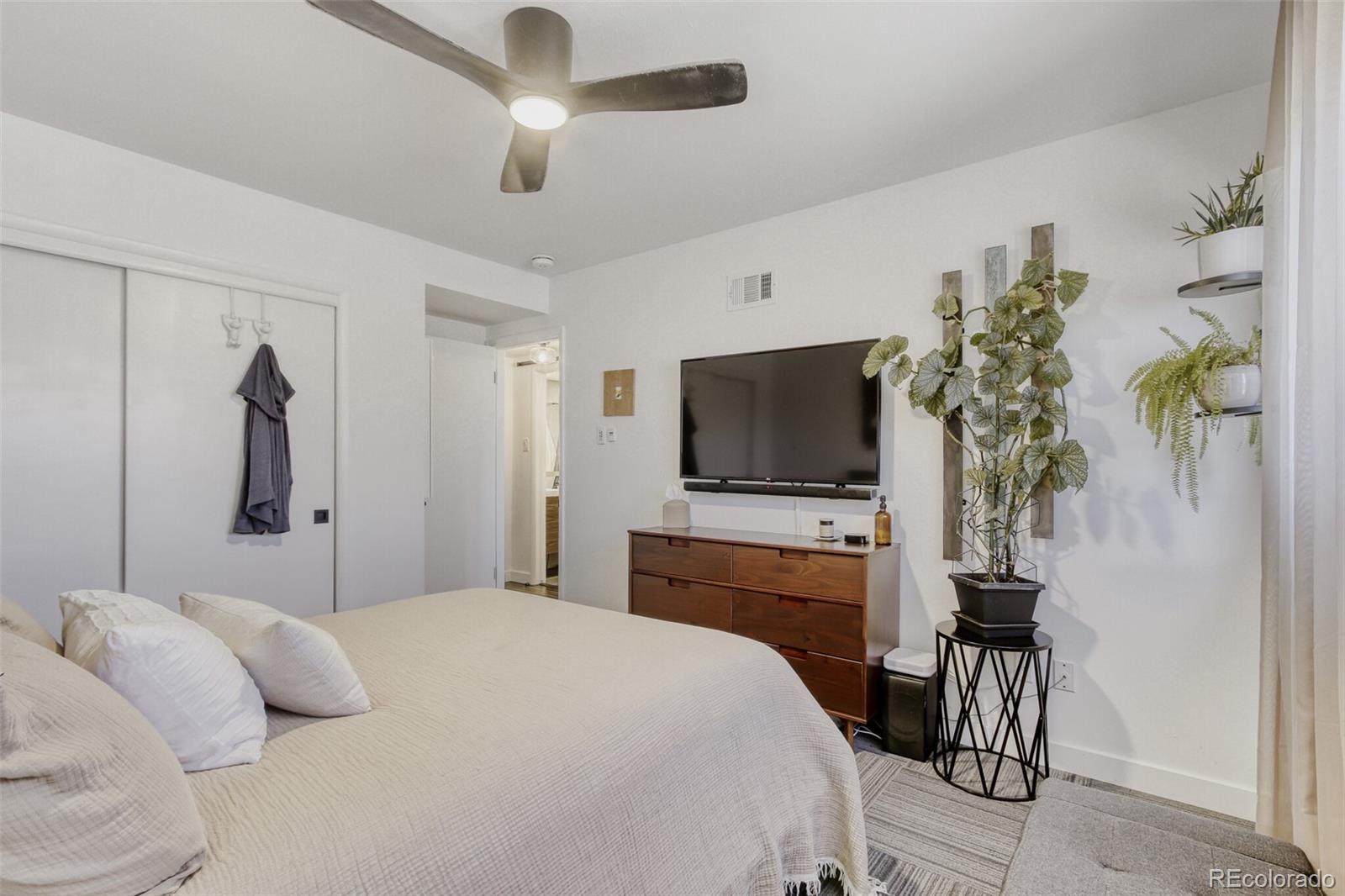 MLS Image #11 for 12820  willow lane 12,golden, Colorado
