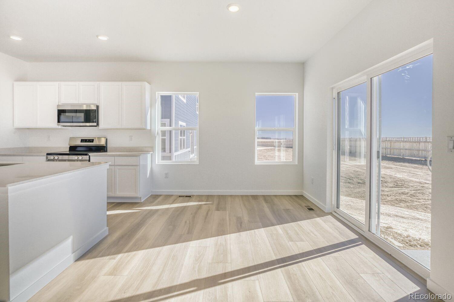 MLS Image #10 for 4246  lucas drive,johnstown, Colorado