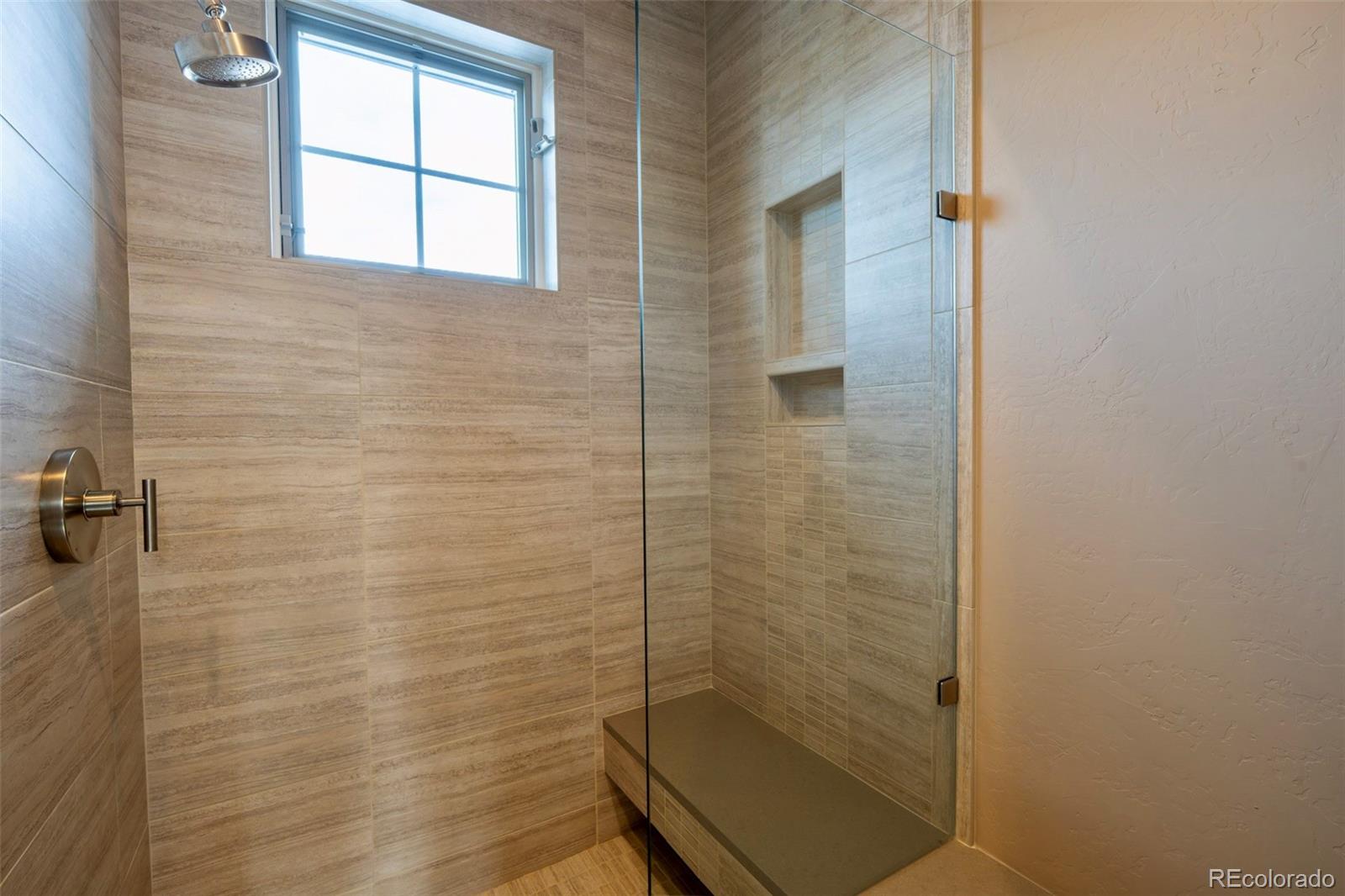 MLS Image #12 for 1575  vine cliff heights,colorado springs, Colorado