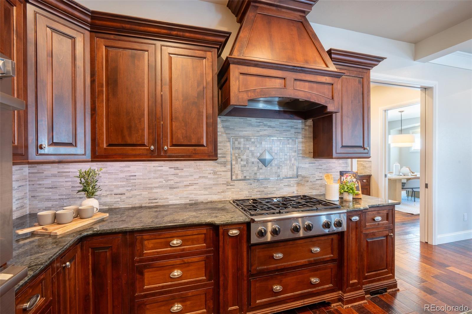 MLS Image #27 for 1575  vine cliff heights,colorado springs, Colorado