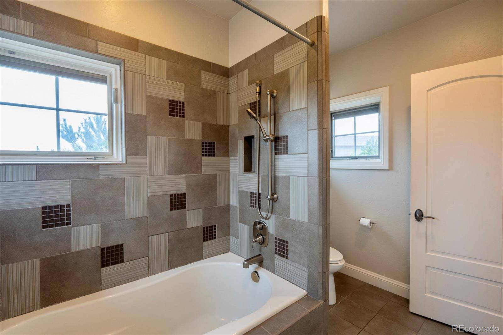 MLS Image #36 for 1575  vine cliff heights,colorado springs, Colorado