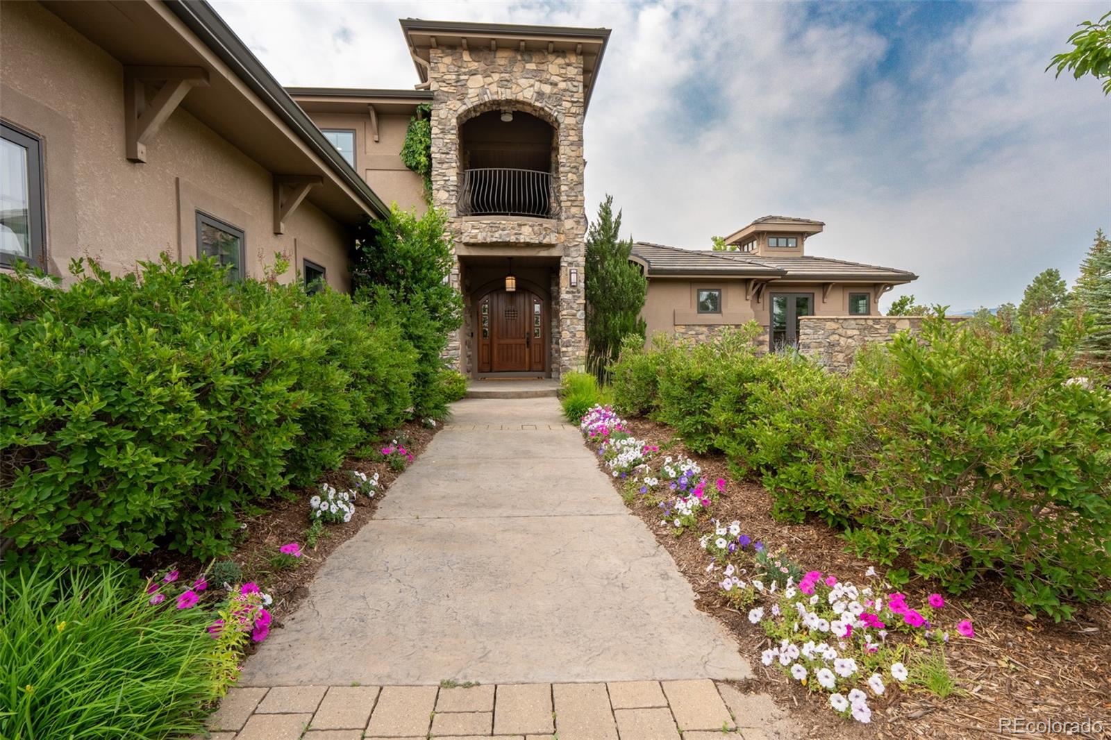 MLS Image #4 for 1575  vine cliff heights,colorado springs, Colorado