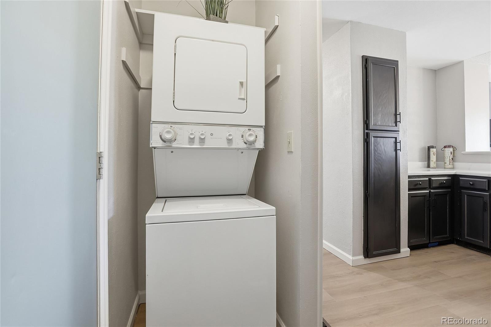 MLS Image #14 for 8857 w plymouth avenue,littleton, Colorado