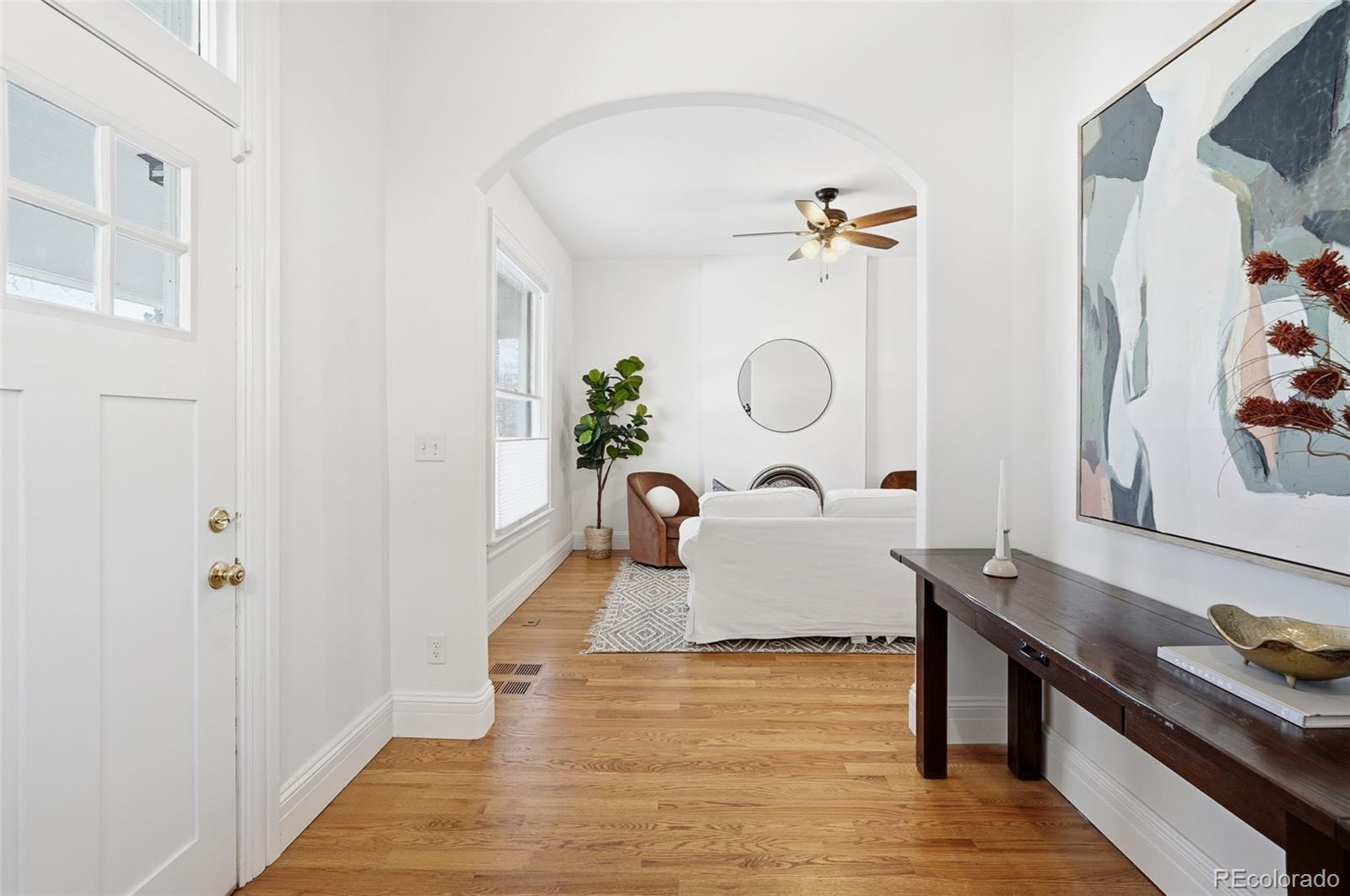 MLS Image #4 for 535 s washington street,denver, Colorado