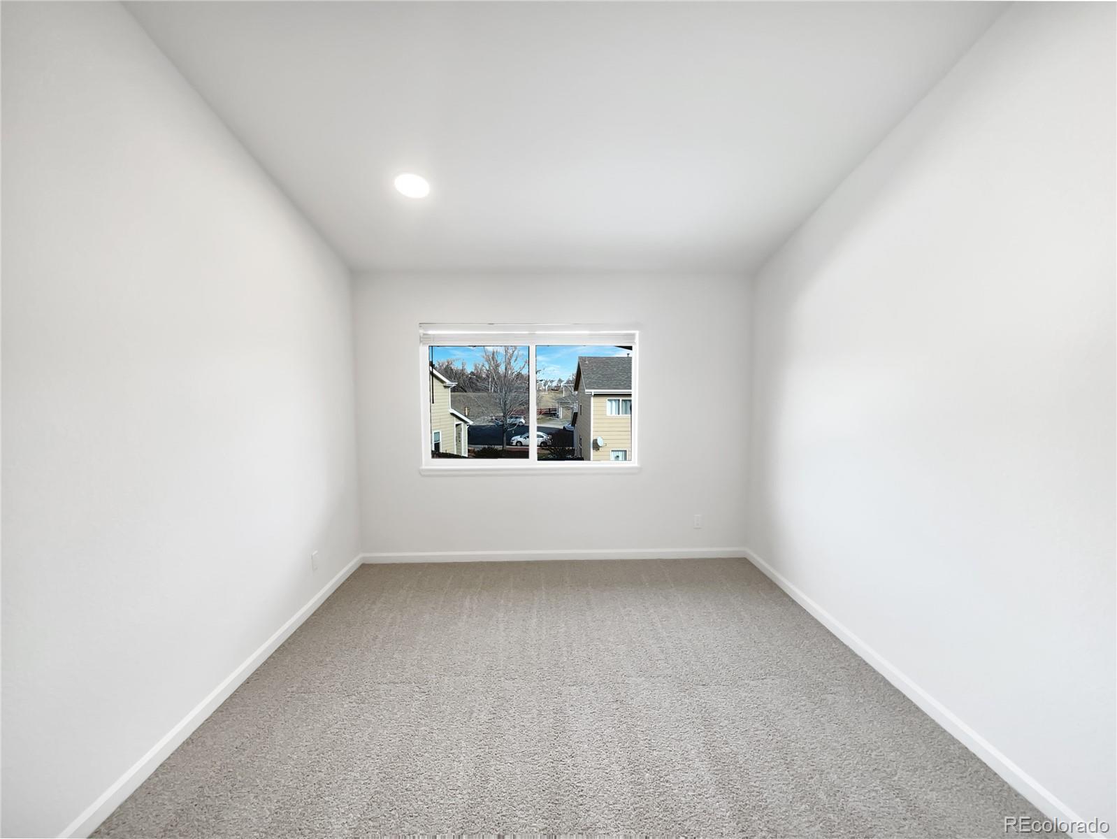 MLS Image #13 for 875 e 78th avenue,denver, Colorado
