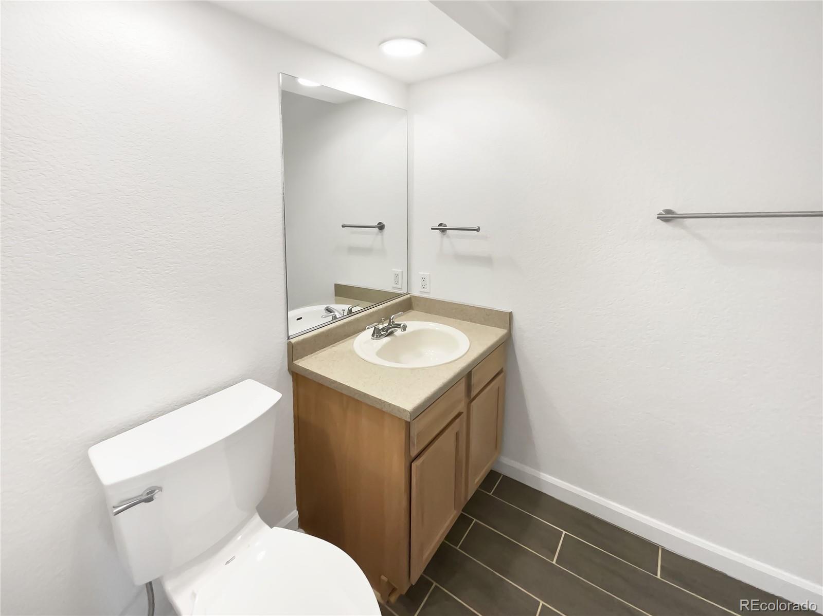 MLS Image #17 for 875 e 78th avenue,denver, Colorado