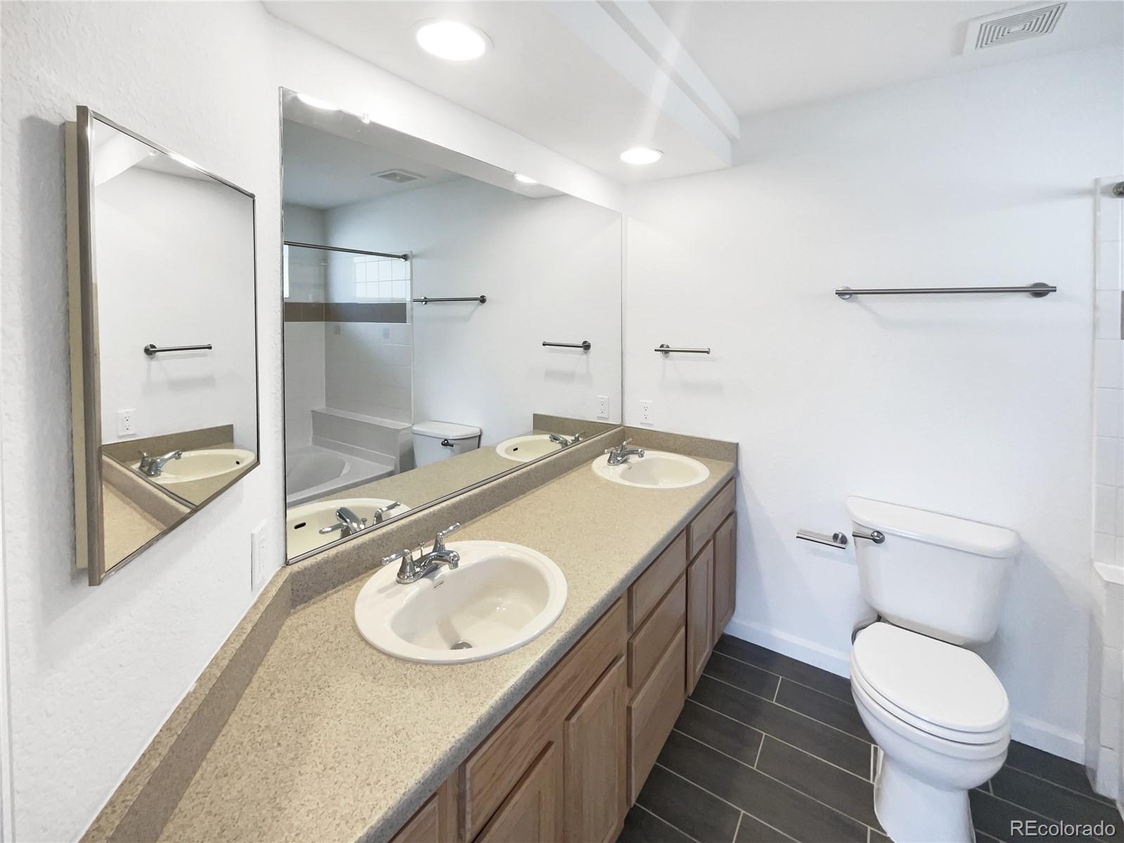MLS Image #6 for 875 e 78th avenue,denver, Colorado