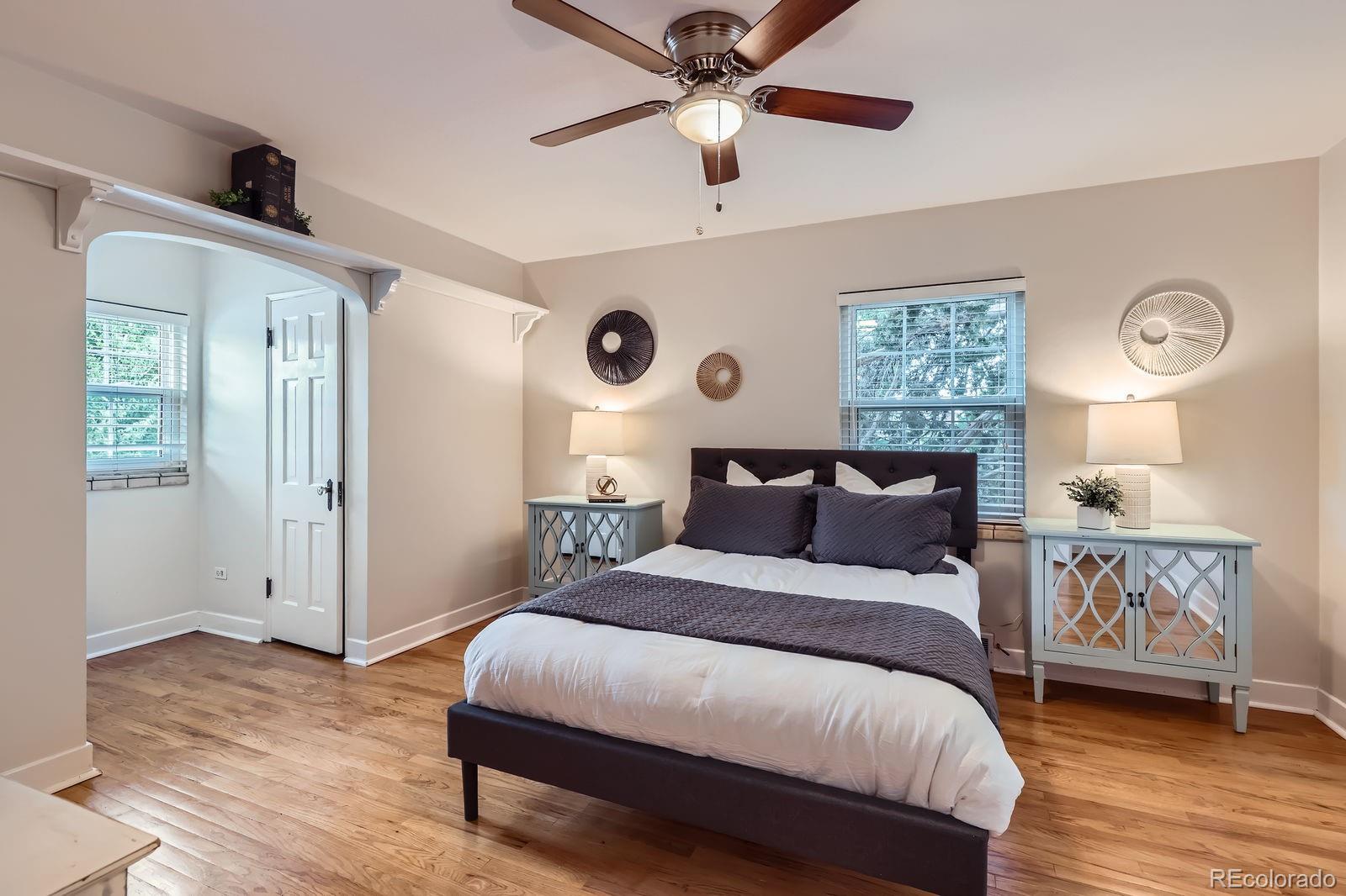 MLS Image #13 for 1100  hudson street,denver, Colorado