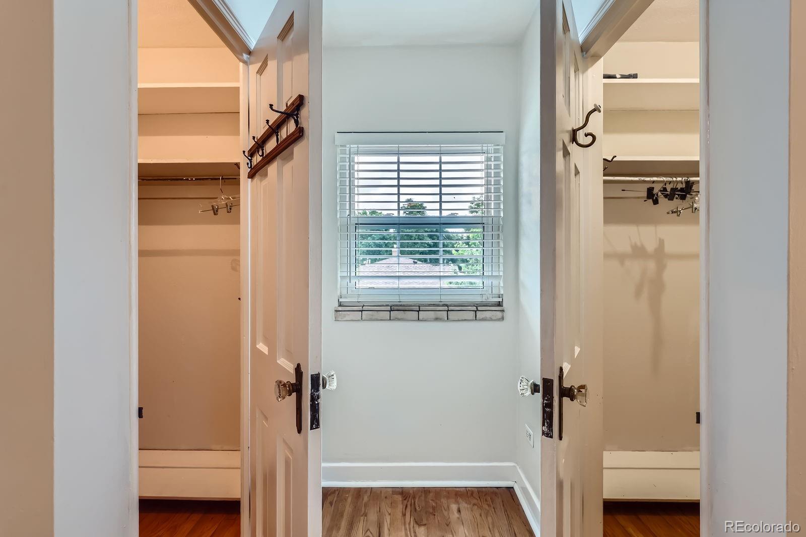 MLS Image #14 for 1100  hudson street,denver, Colorado
