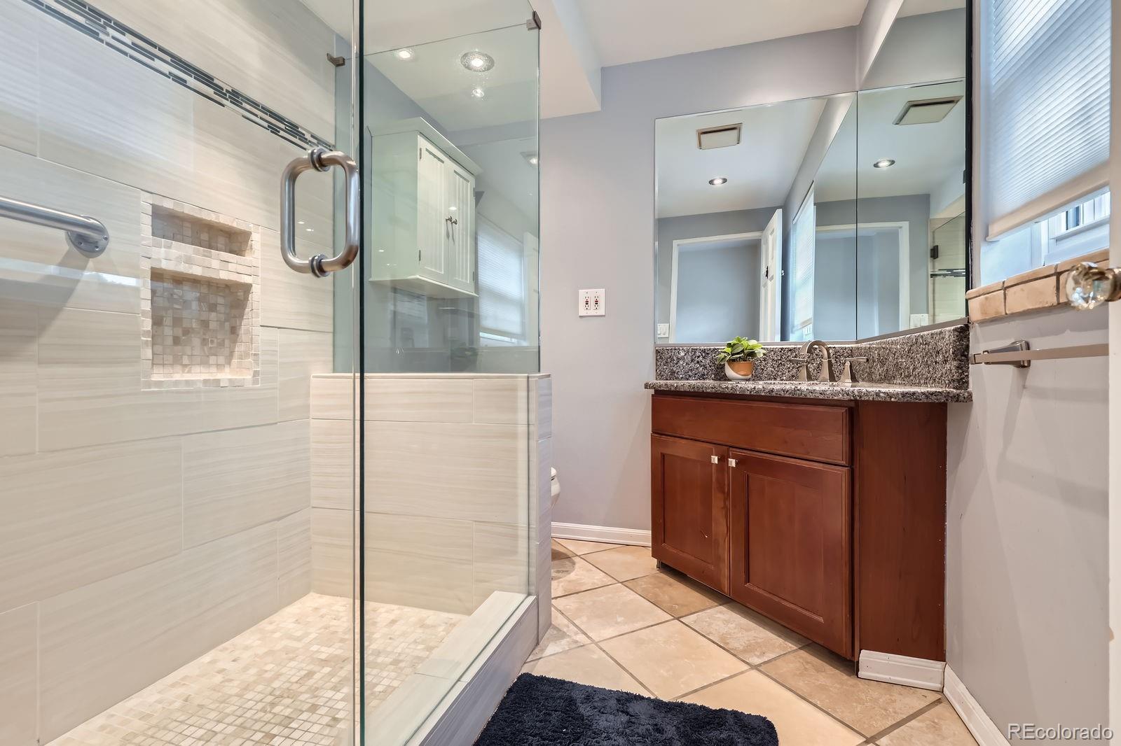 MLS Image #15 for 1100  hudson street,denver, Colorado
