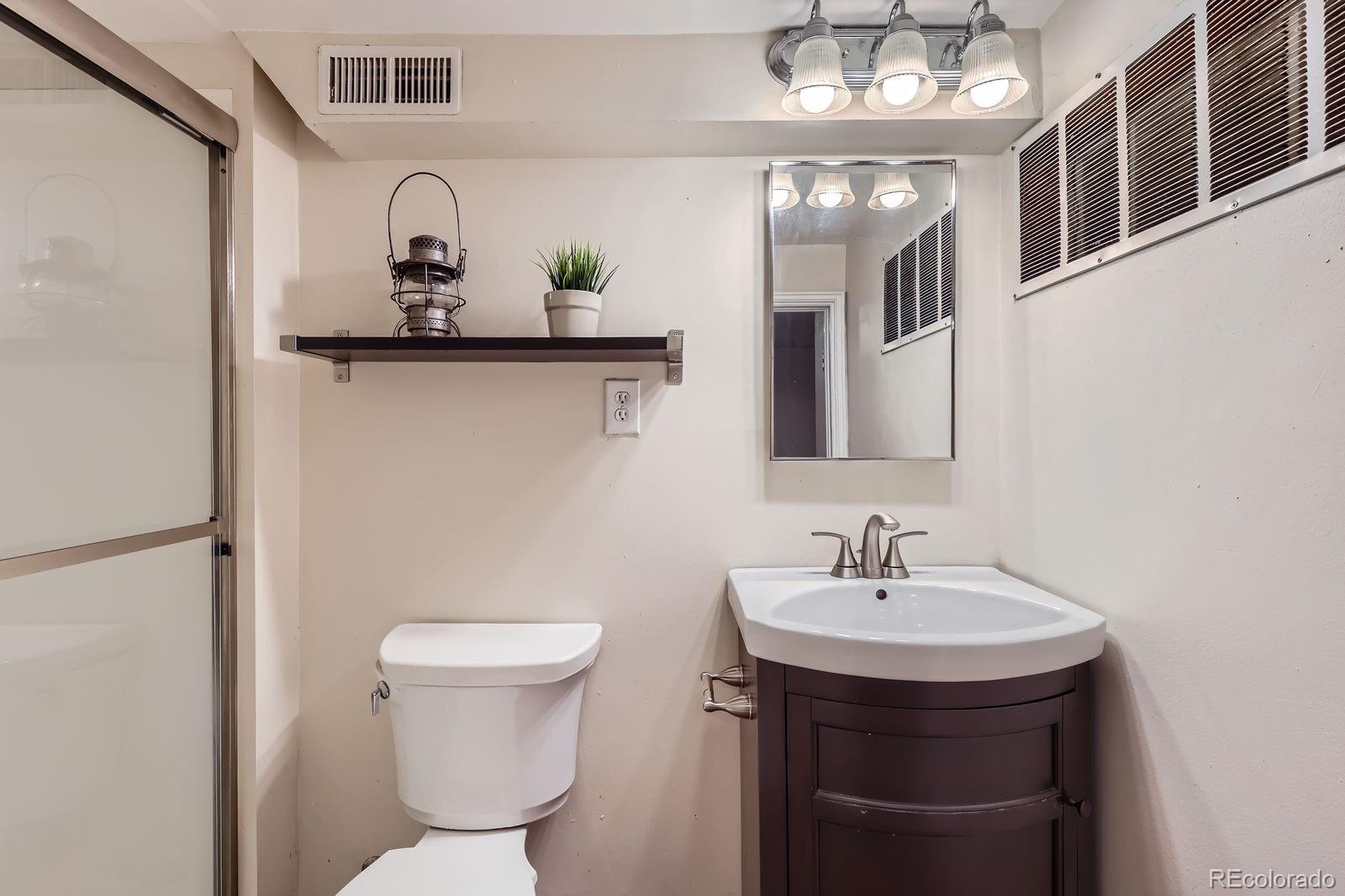 MLS Image #22 for 1100  hudson street,denver, Colorado