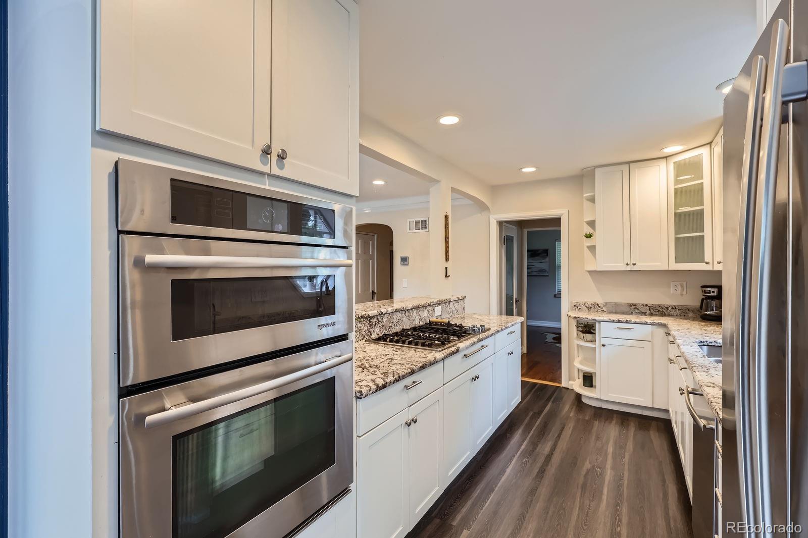 MLS Image #7 for 1100  hudson street,denver, Colorado
