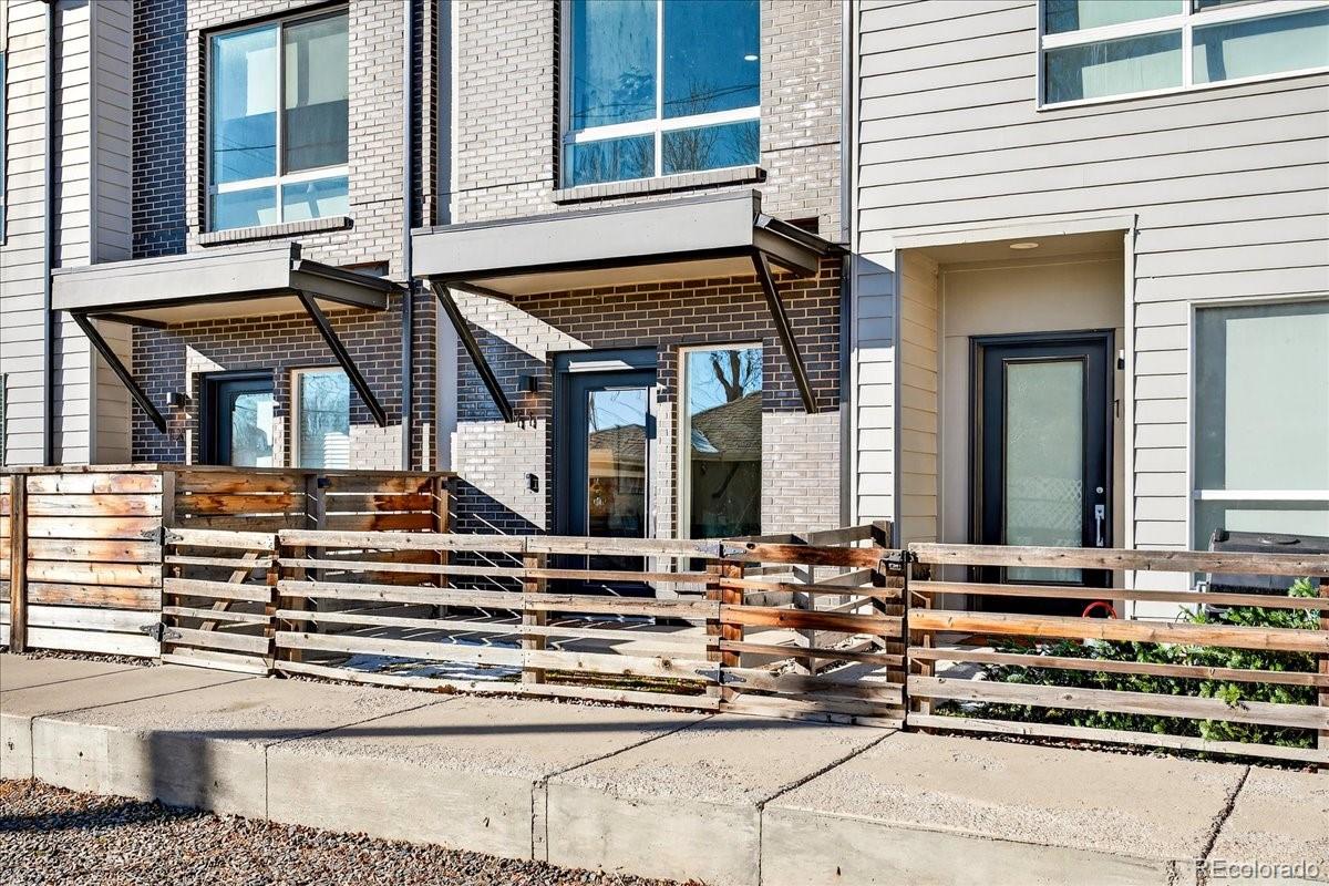 MLS Image #2 for 3520 w conejos place 11,denver, Colorado