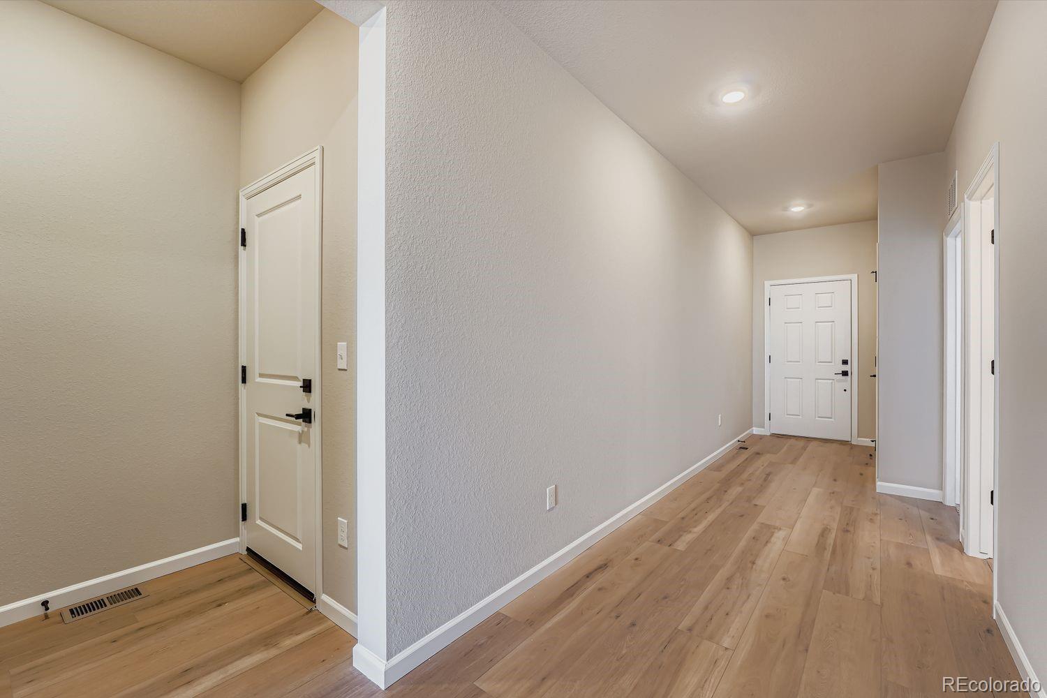 MLS Image #8 for 54900 e 27th avenue,strasburg, Colorado