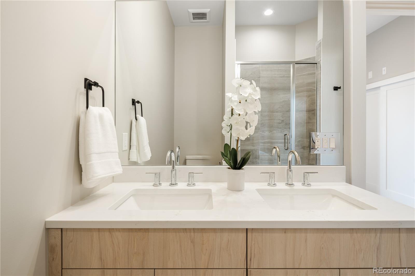 MLS Image #12 for 4817 n tejon street,denver, Colorado