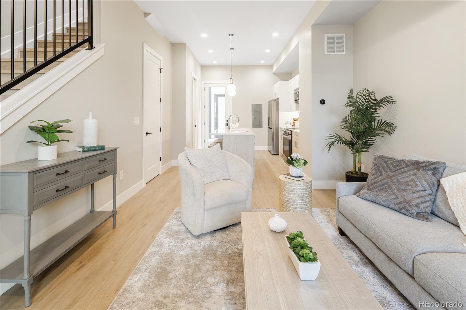 MLS Image #2 for 4817 n tejon street,denver, Colorado