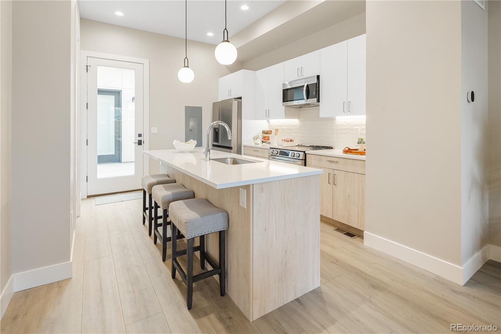 MLS Image #5 for 4817 n tejon street,denver, Colorado