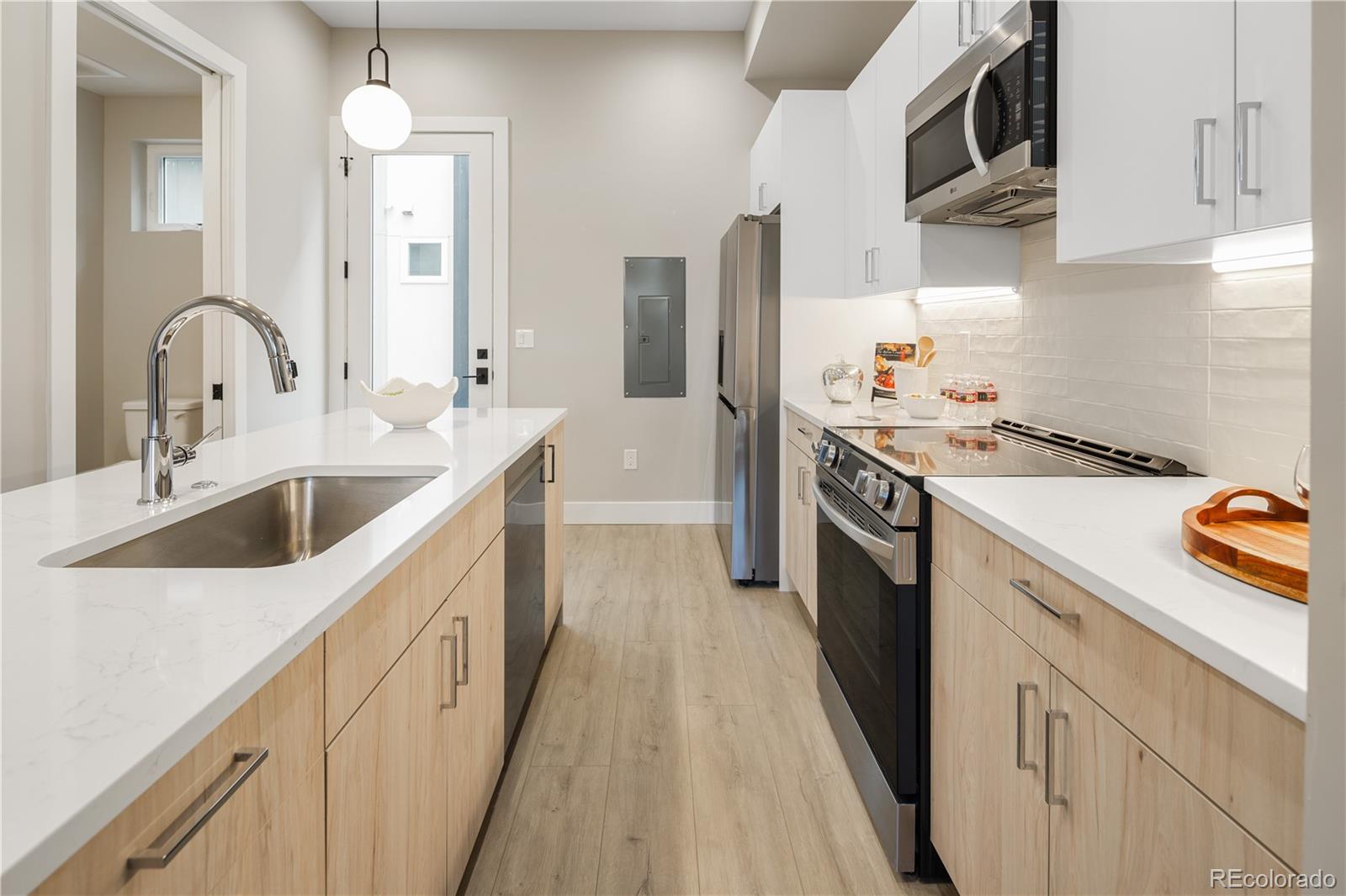MLS Image #6 for 4817 n tejon street,denver, Colorado