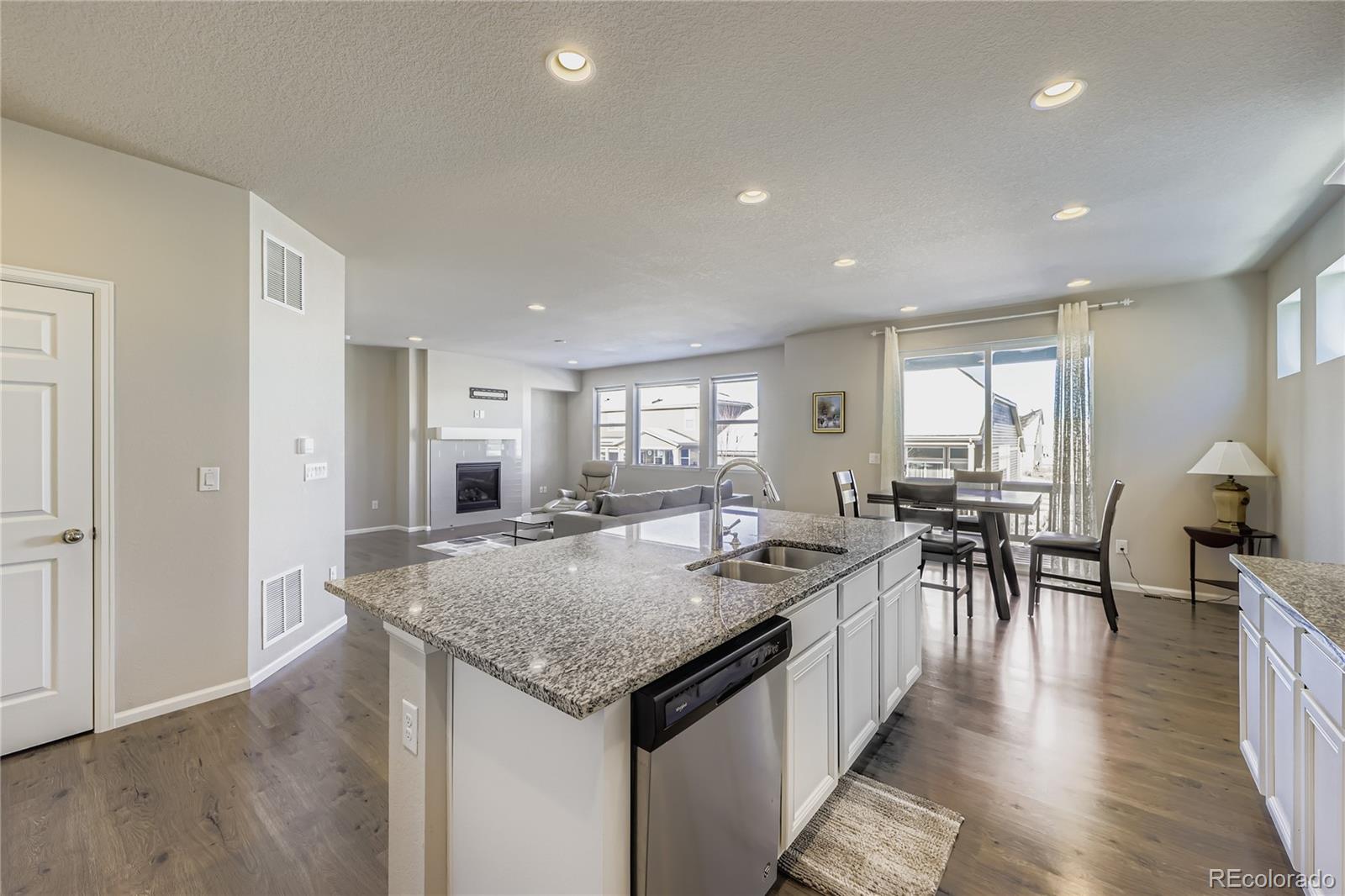MLS Image #11 for 17759 w 94th drive,arvada, Colorado