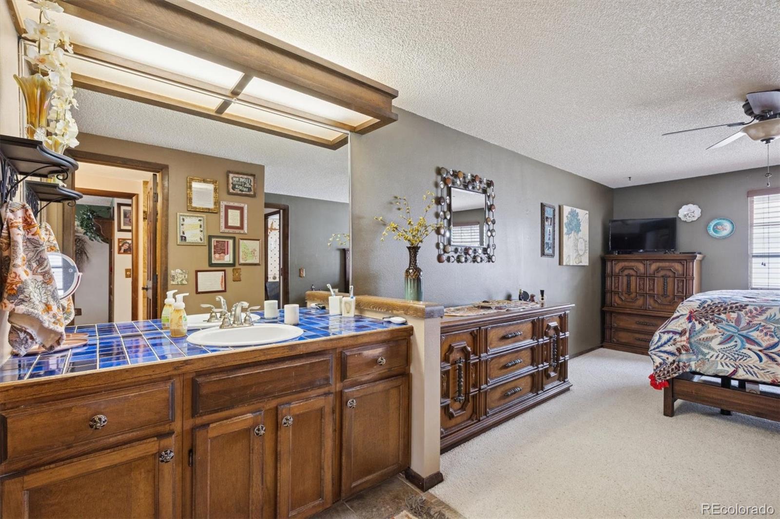 MLS Image #14 for 2881 w long drive,littleton, Colorado