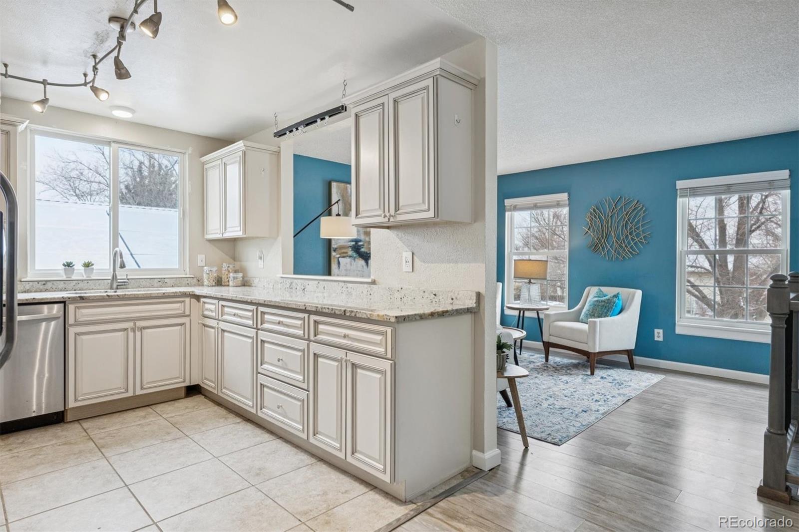 MLS Image #8 for 4001 s flanders way,aurora, Colorado