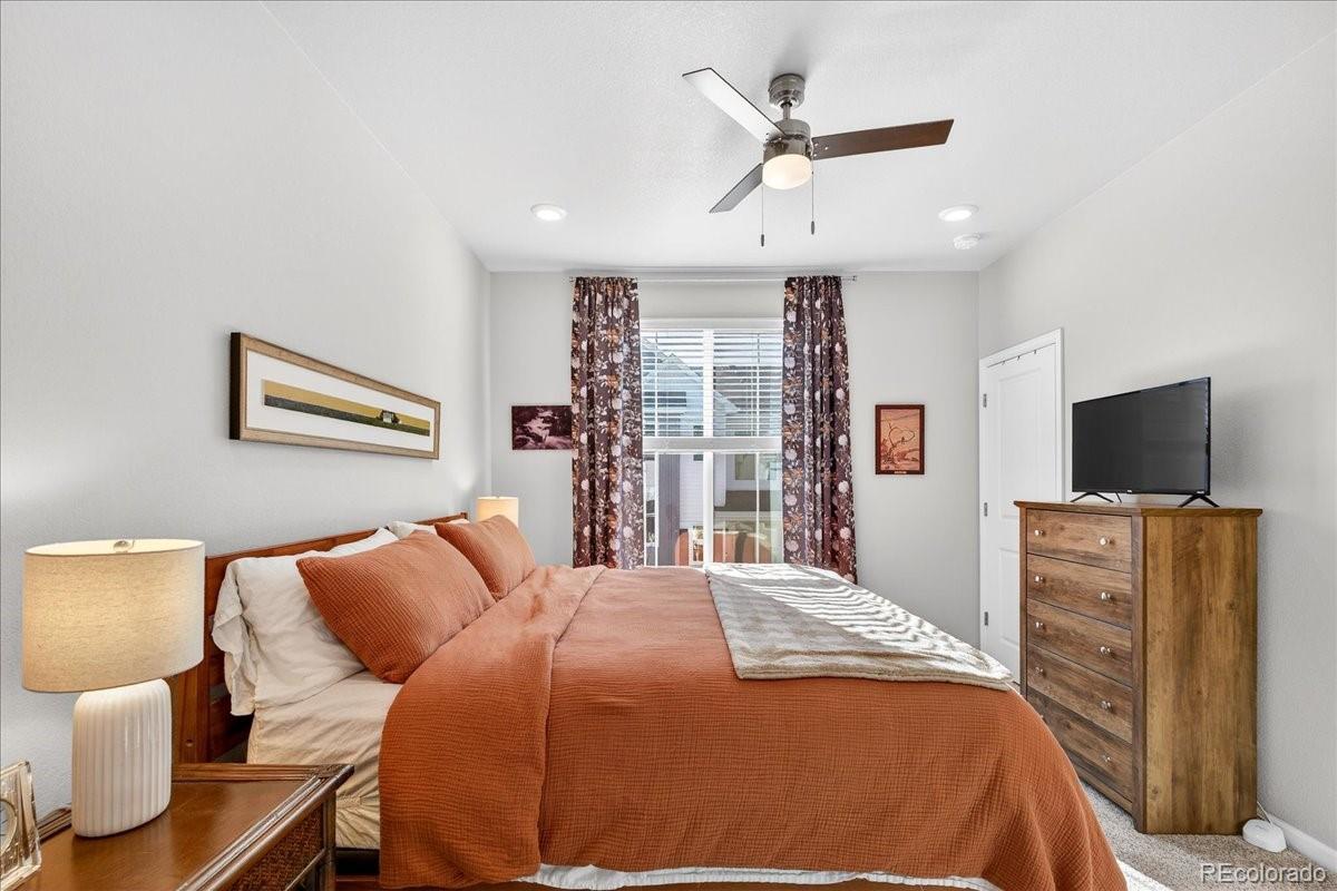 MLS Image #15 for 1971 s poplar court,denver, Colorado